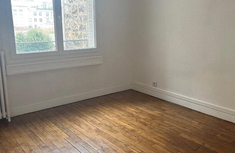 2P  de 32 m² à  MONTROUGE