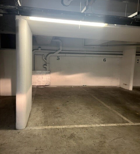 PARKING SOUS-SOL 18 rue LEJEUNE