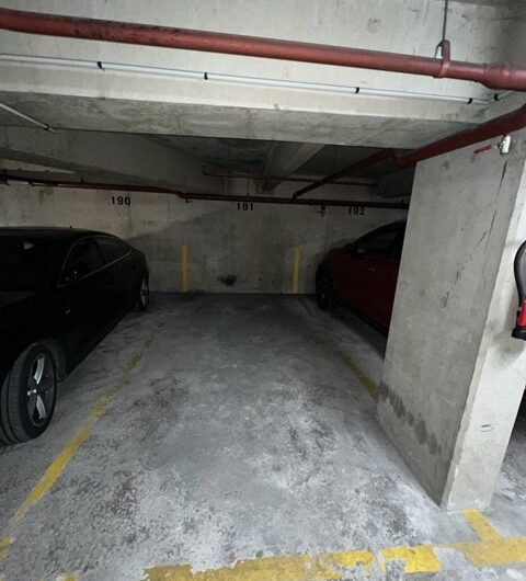 RUE DU DEPART / PARKING SOUS-SOL