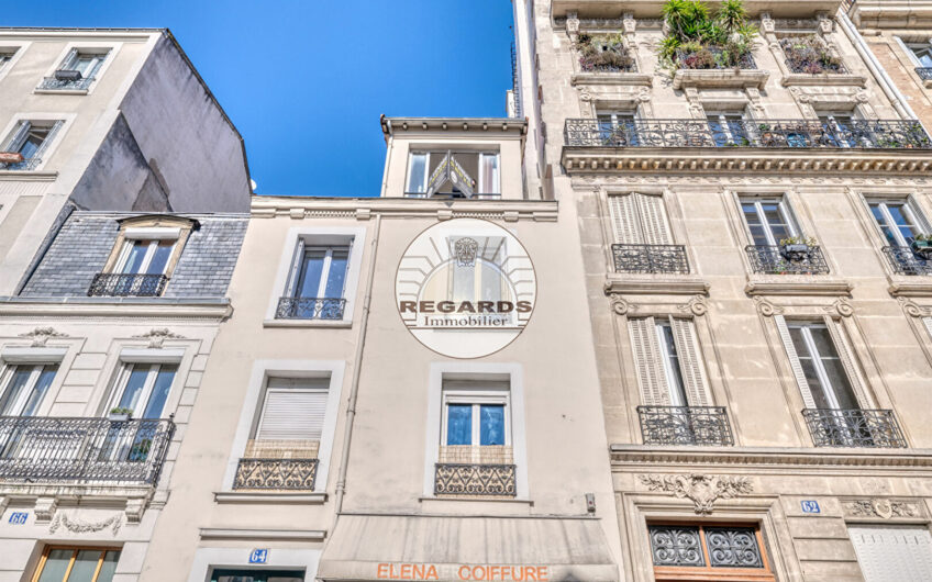 PARIS XIVème – studio de 20m² au dernier étage d’un immeuble ancien
