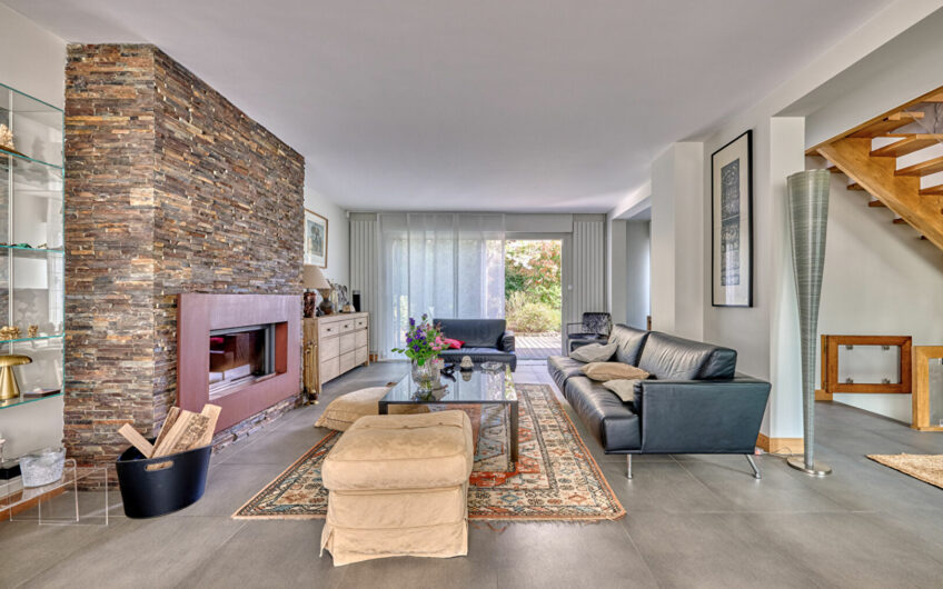 RIGOLLOTS – Maison en parfait état avec terrasse et jardin