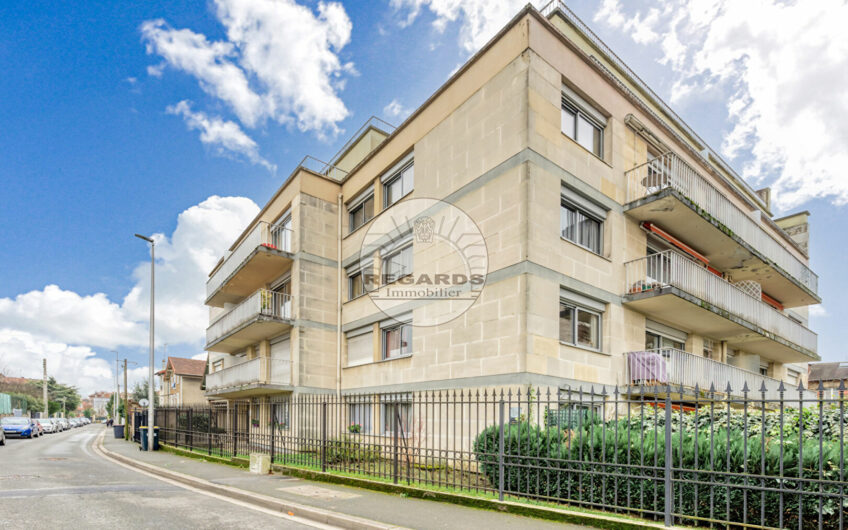 5P de 145m² avec terrasse de 205 + box double et caves