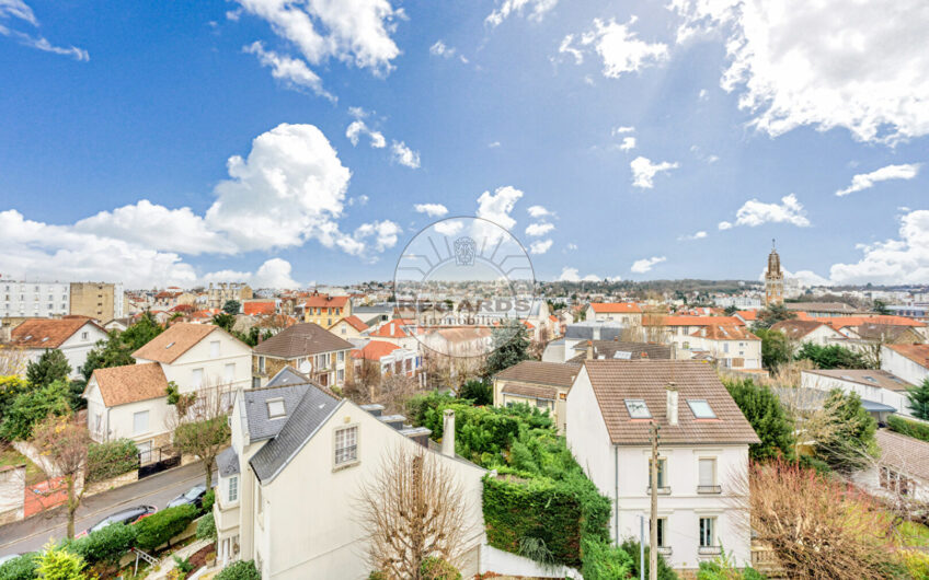 5P de 145m² avec terrasse de 205 + box double et caves