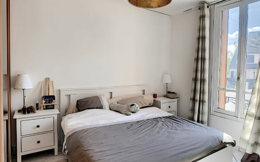 CHARMANTE MAISON 4 PIECES  MEUBLEE