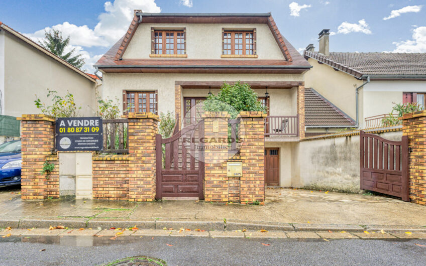 Maison Drancy 6 pièces de 200m² habitable sur une parcelle de 287m²