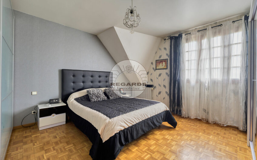Maison Drancy 6 pièces de 200m² habitable sur une parcelle de 287m²