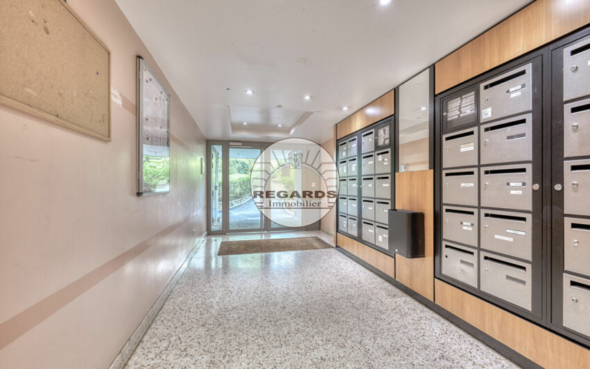 2 pièces 52m² + cave et parking