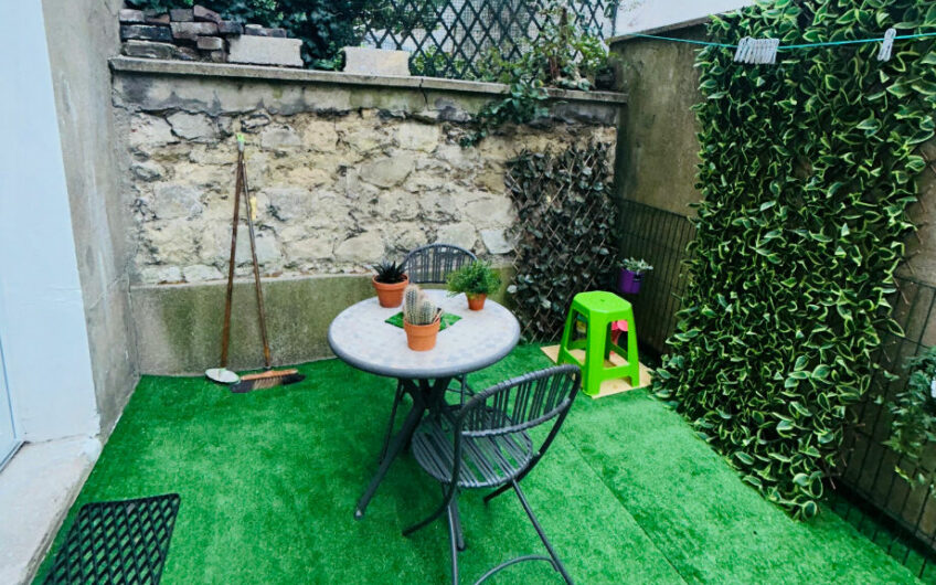 Appartement 2 pièces MEUBLÉ ENTIEREMENT REFAIT A NEUF