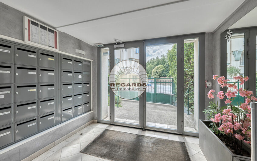 4P de 96m² + terrasse et balcon de 24m2 + cave et  double parking en option