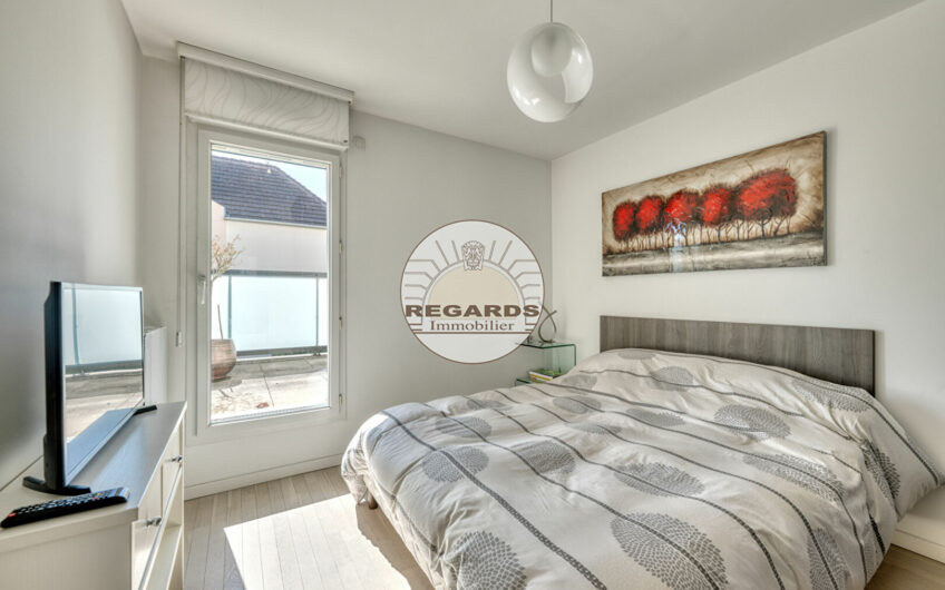 Duplex F3 71m² + 21m² de terrasses et box