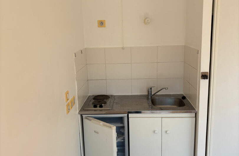 Studio dernier étage à MAISONS-ALFORT