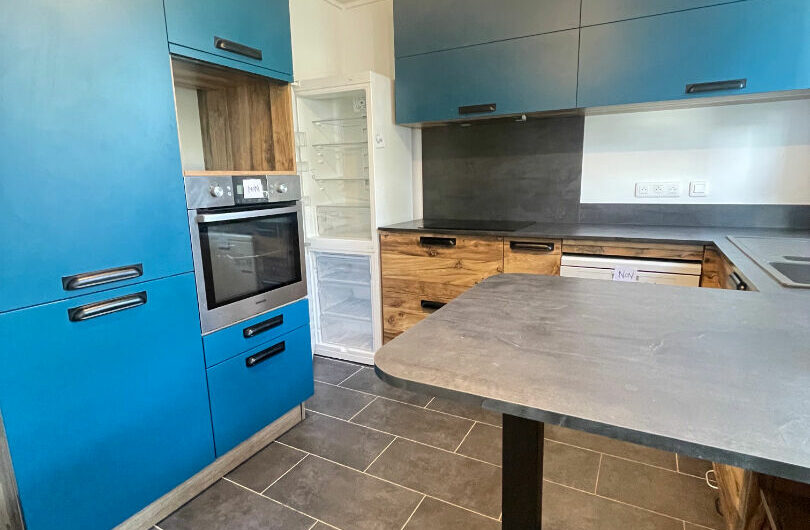 GRAND APPARTEMENT 3/4 Pièces  94m², à MONTROUGE