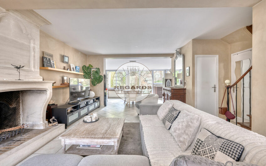 Maison Montrouge de 7 pièces 242 m2 habitable avec jardin et terrasse