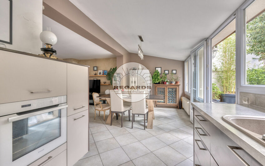 Maison Montrouge de 7 pièces 242 m2 habitable avec jardin et terrasse