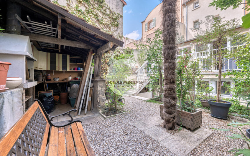 Maison Montrouge de 7 pièces 242 m2 habitable avec jardin et terrasse