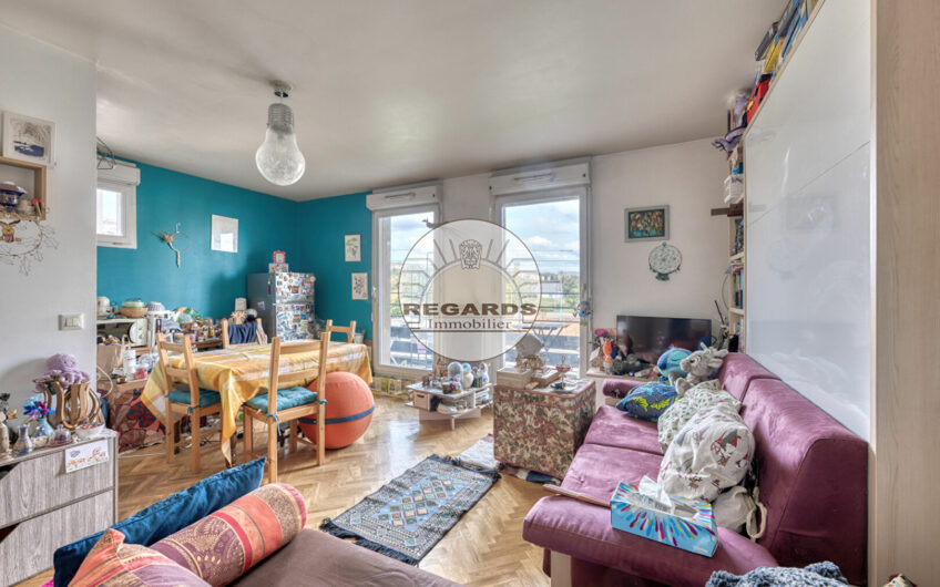 STUDIO DE 30M² + BALCON DE 4M² ET POSSIBILITE PARKING EN SOUS-SOL