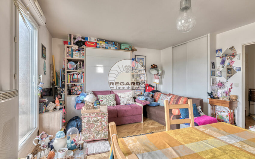 STUDIO DE 30M² + BALCON DE 4M² ET POSSIBILITE PARKING EN SOUS-SOL