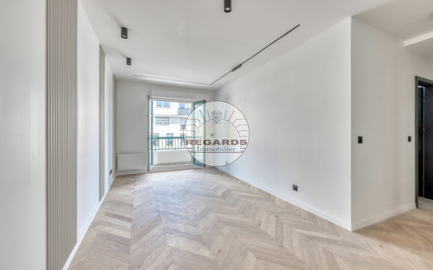 ANTONY CENTRE  – 2 PIECES REFAIT A NEUF A DEUX PAS DU RER B