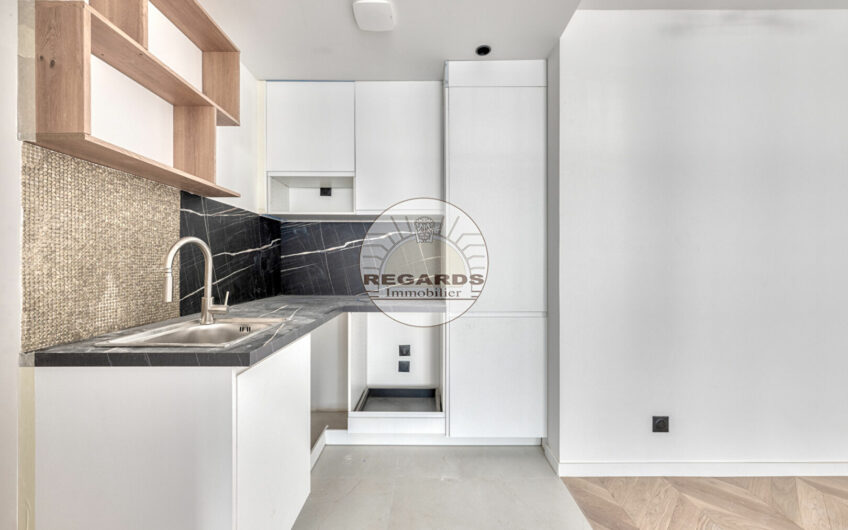 ANTONY CENTRE  – 2 PIECES REFAIT A NEUF A DEUX PAS DU RER B