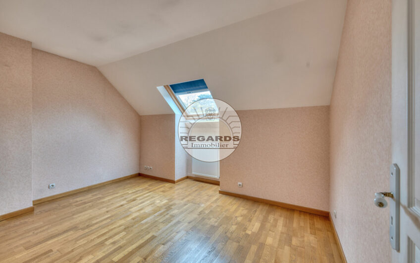 Maison 5P avec terrasse jardin et box à deux pas du métro Barbara