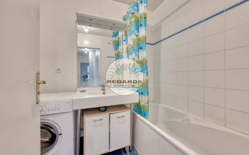 3P 64M² + BALCON 9M²  – PARKING ET CAVE – BON ETAT GENERAL