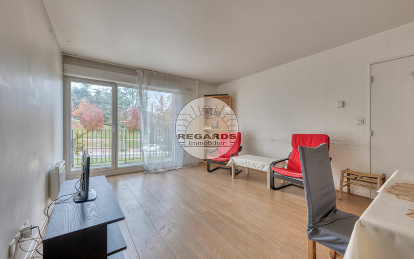 3P 64M² + BALCON 9M²  – PARKING ET CAVE – BON ETAT GENERAL