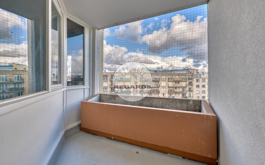4P 88M² + TERRASSE A DEUX PAS DU RER LAPLACE