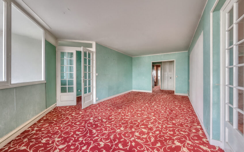 4P 88M² + TERRASSE A DEUX PAS DU RER LAPLACE