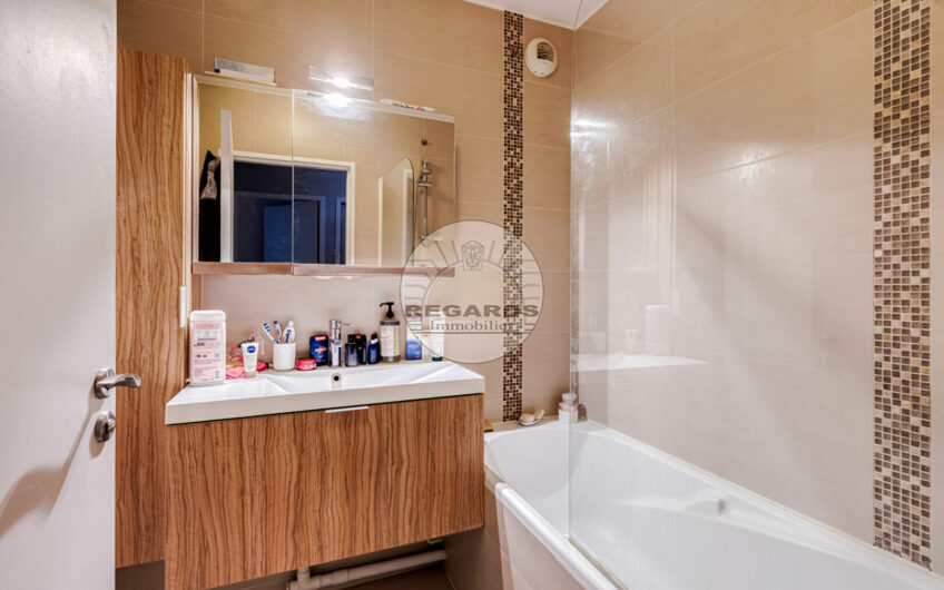 3P DE 65M² DANS UN IMMEUBLE RECENT PROCHE METRO BARBARA