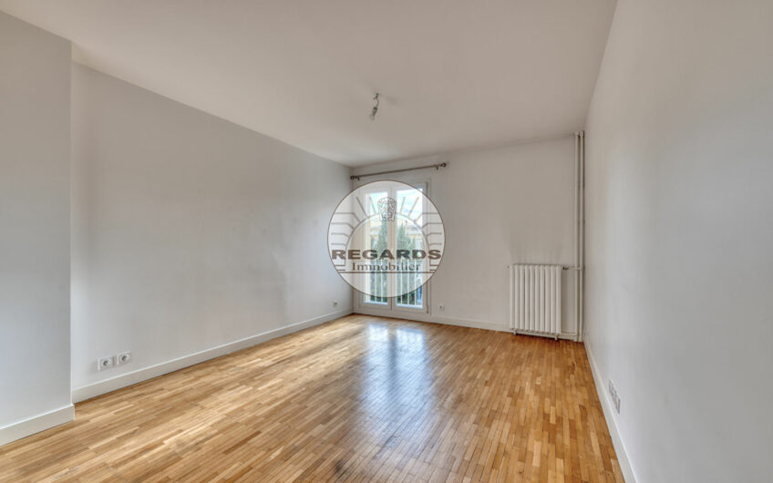 3P 67M² EN BON ETAT GENERAL PROCHE DES METROS