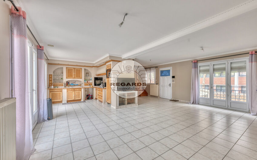 Maison 5P avec terrasse jardin et box à deux pas du métro Barbara