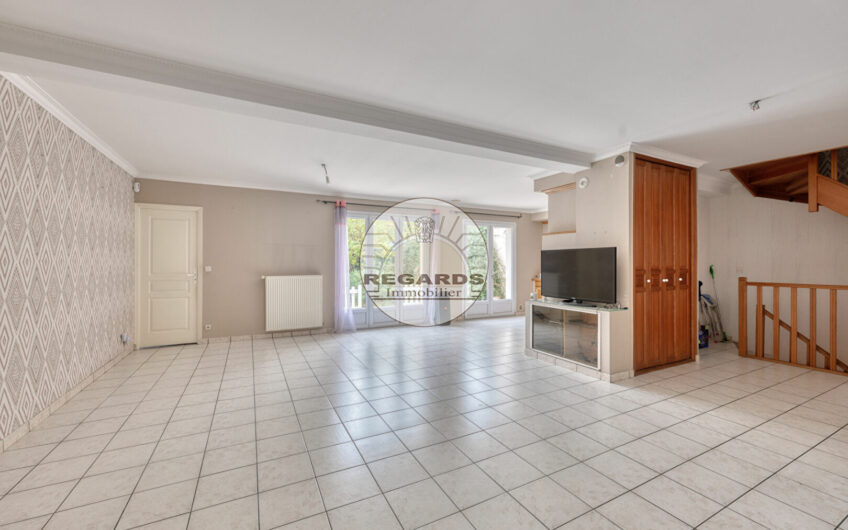 Maison 5P avec terrasse jardin et box à deux pas du métro Barbara