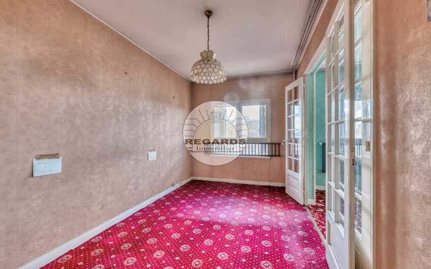 4P 88M² + TERRASSE ET BOX A DEUX PAS DU RER LAPLACE