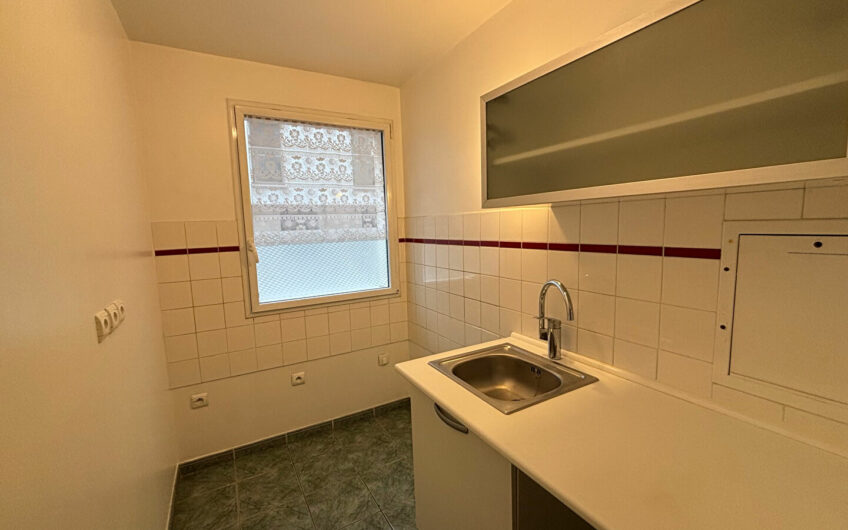 2 PIECES 45m² avec grand balcon