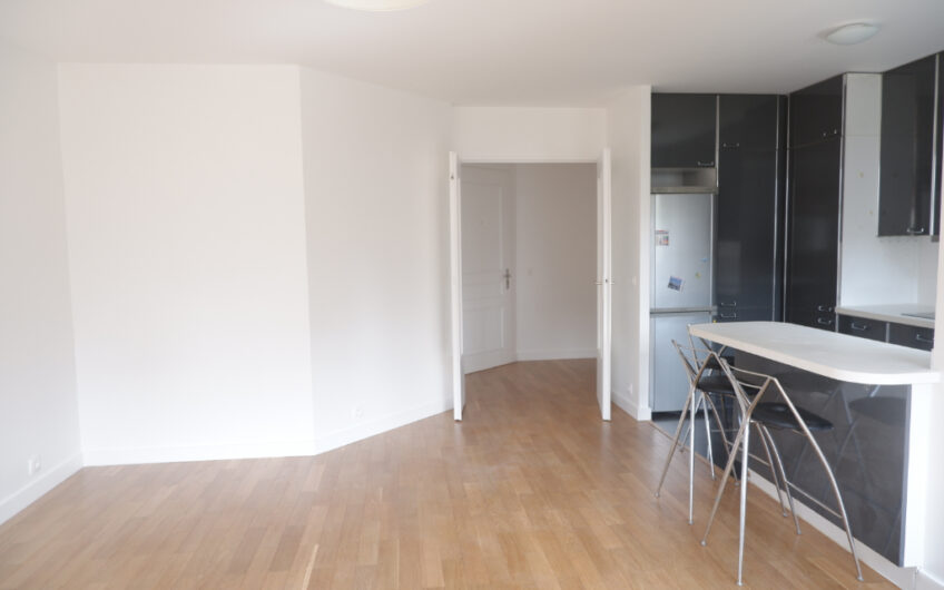 Appartement Montrouge 2 pièce(s) 47.53 m2