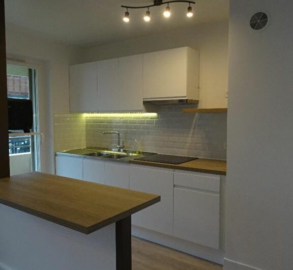 Appartement Paris 1 pièce(s) 35.10 m2