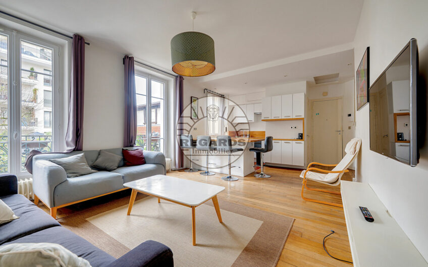 PISCINE – 2/3P DE 53M² EN PARFAIT ETAT AU PIED DES COMMERCES