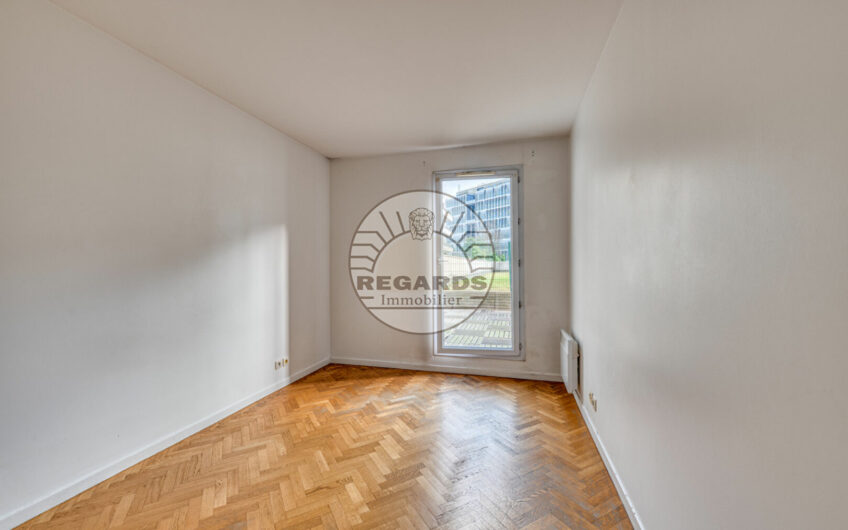 3P DE 74M² DANS UN IMMEUBLE RECENT AVEC 22m² TERRASSE + PARKING