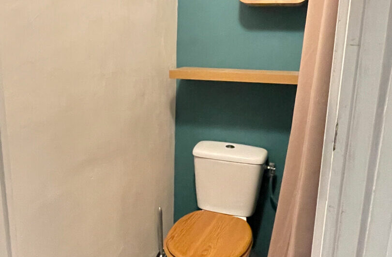 TRES BEAU 2 PIECES MEUBLE à Montrouge