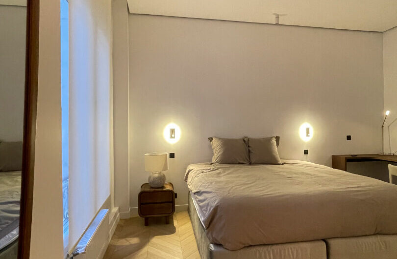 SOMPTUEUX 2 Pièces MEUBLE refait à NEUF, à Paris 16ème