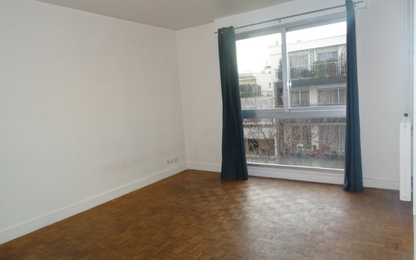 Appartement Paris 15ème – 1 pièce 30 m2