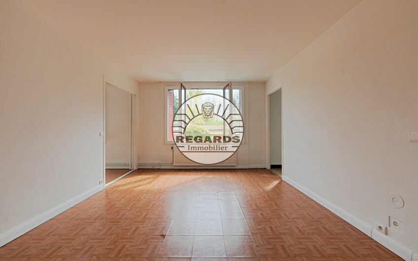 2 PIECES DE 45M² AVEC UNE CAVE DONNANT SUR COUR