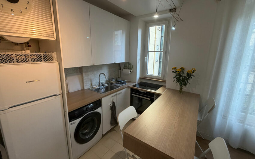 Appartement 2 pièces MEUBLÉ ENTIEREMENT REFAIT A NEUF