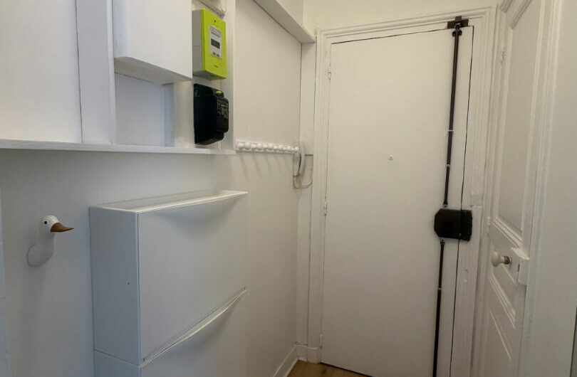 Appartement 2 pièces MEUBLÉ ENTIEREMENT REFAIT A NEUF