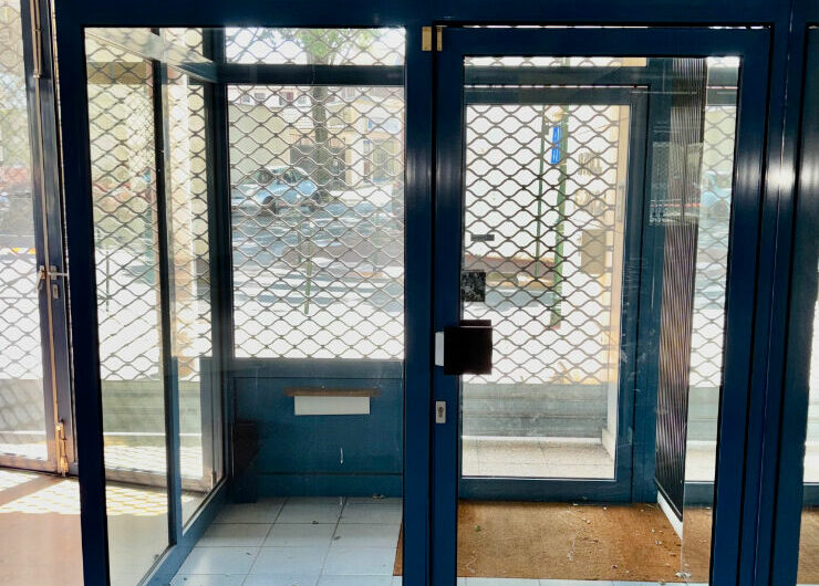 À LOUER  LOCAL COMMERCIAL / BUREAUX ? CLAMART (85/87 Avenue Henri Barbusse)