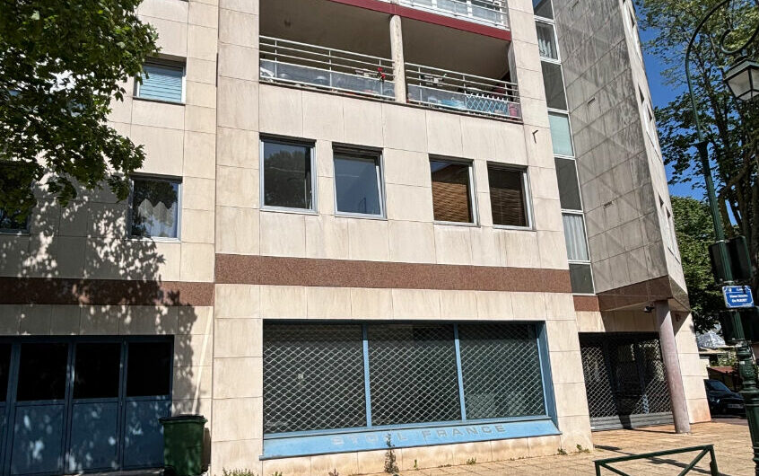 À LOUER  LOCAL COMMERCIAL / BUREAUX ? CLAMART (85/87 Avenue Henri Barbusse)