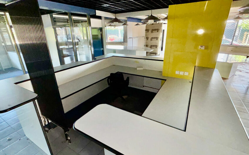 À LOUER  LOCAL COMMERCIAL / BUREAUX ? CLAMART (85/87 Avenue Henri Barbusse)