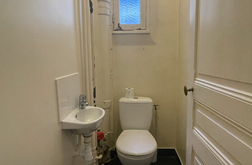 3P NU à PARIS 14ème arr. de 67 m²