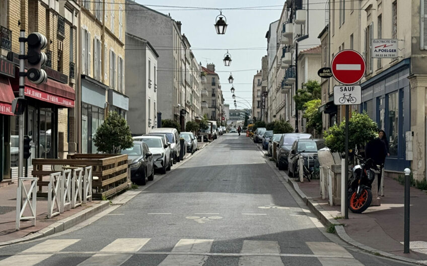 MUR DE BOUTIQUE OCCUPE DE 69M² – RESTAURATION AVEC EXTRACTION
