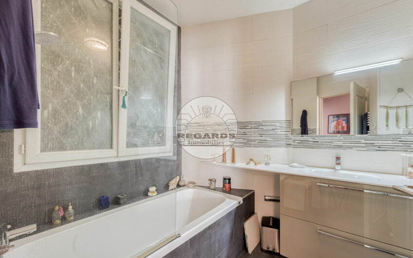 REPUBLIQUE- 4P DE 96M²  EN PARFAIT ETAT